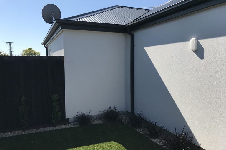 Photo of property in 2/36 Shirley Road, Richmond, Christchurch, 8013