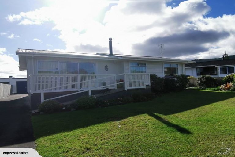 Photo of property in 6 Kinsella Place, Paeroa, 3600