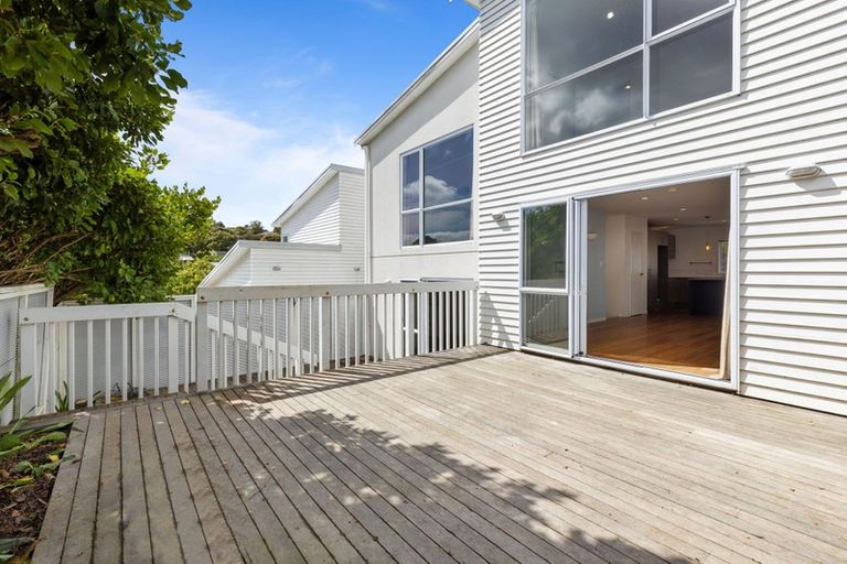 Photo of property in 682b Beach Road, Browns Bay, Auckland, 0630