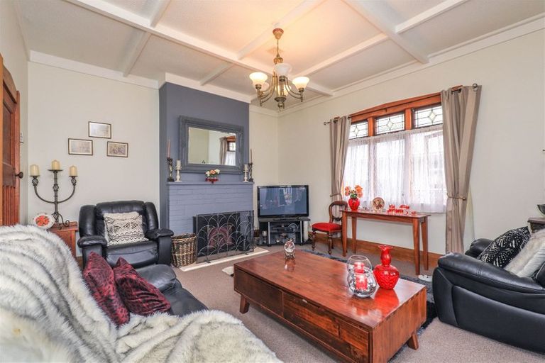 Photo of property in 16 Hakanoa Street, Huntly, 3700