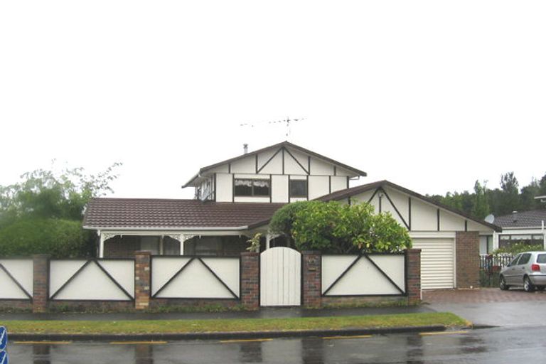 Photo of property in 146 Chelsea View Drive, Chatswood, Auckland, 0626