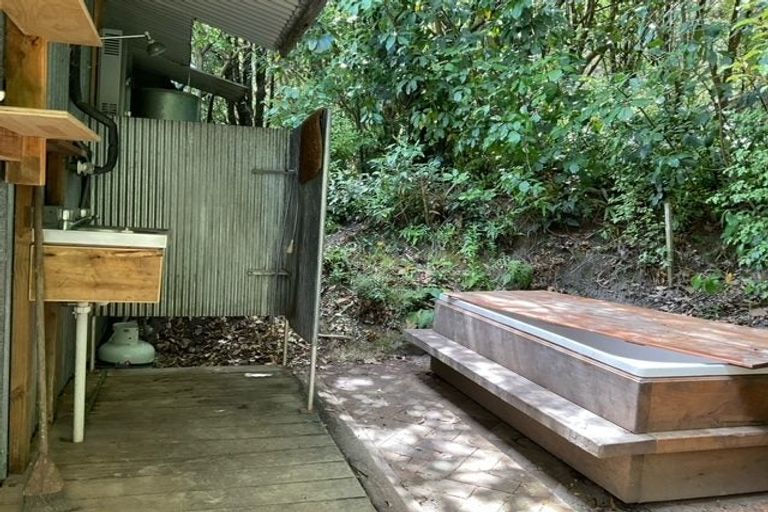 Photo of property in 24 College Road, Lyttelton, 8082