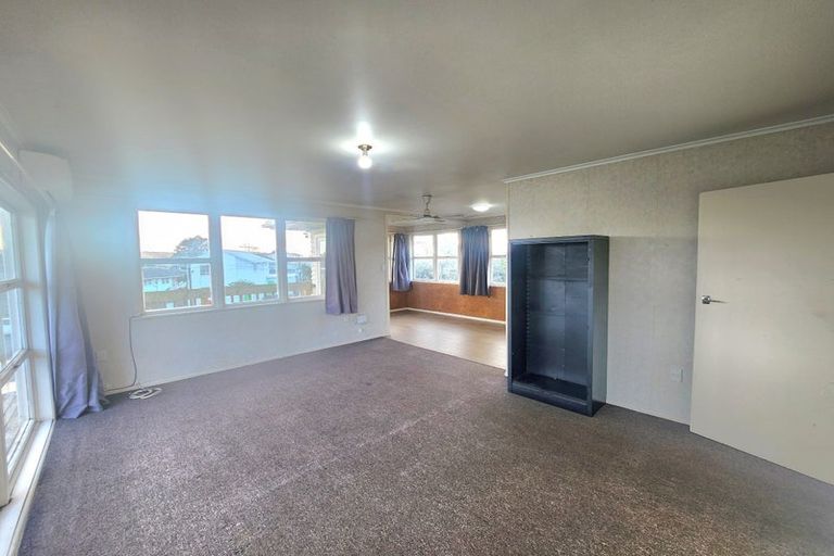 Photo of property in 2/23 Claymore Street, Manurewa, Auckland, 2102