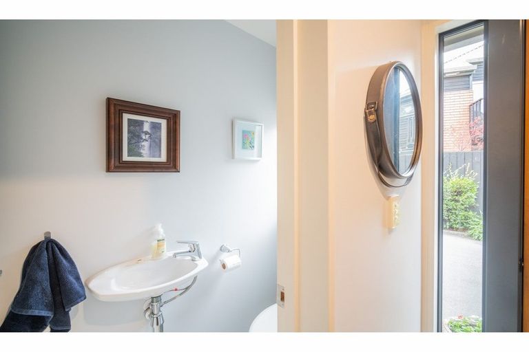 Photo of property in 31b Darvel Street, Riccarton, Christchurch, 8011