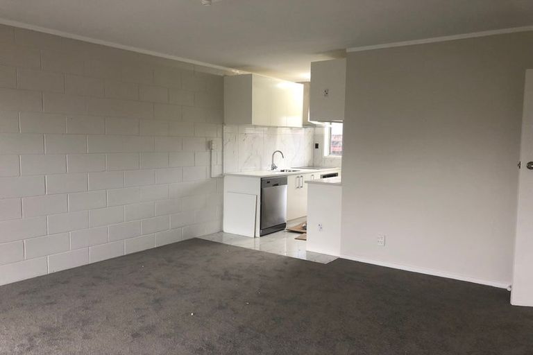 Photo of property in 4/4 Panorama Road, Mount Wellington, Auckland, 1060