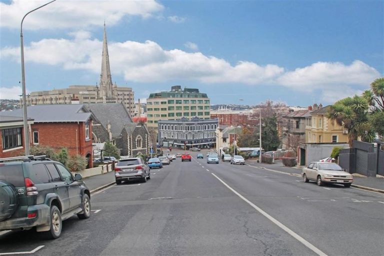 Photo of property in 2 Elder Street, North Dunedin, Dunedin, 9016