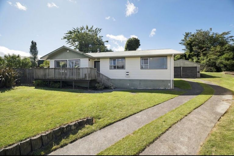 Photo of property in 6 Taha Place, Ngongotaha, Rotorua, 3010