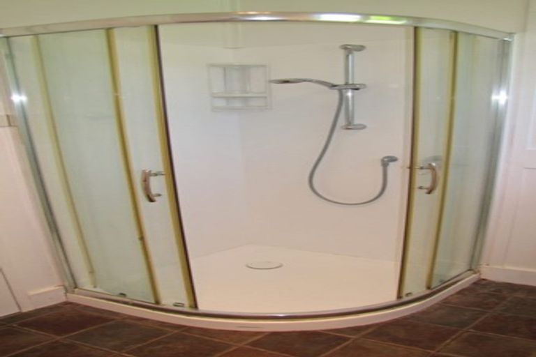 Photo of property in 30 Bright Crescent, Maraenui, Napier, 4110