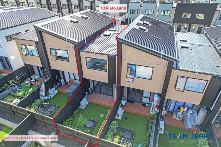 Photo of property in 10 Kiato Lane, Flat Bush, Auckland, 2019