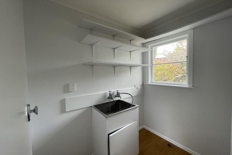 Photo of property in 17 Amundsen Grove, Stokes Valley, Lower Hutt, 5019