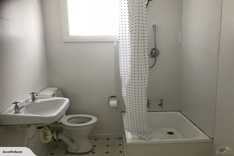 Photo of property in 3/34 Austin Street, Mount Victoria, Wellington, 6011