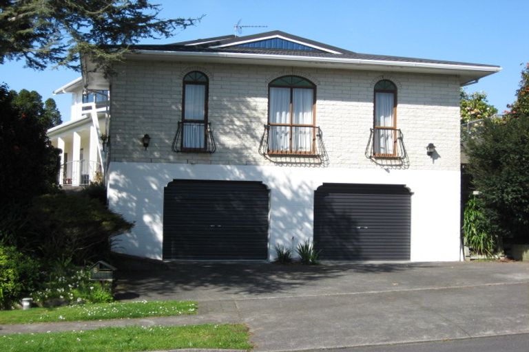 Photo of property in 8 Magnolia Drive, Westown, New Plymouth, 4310