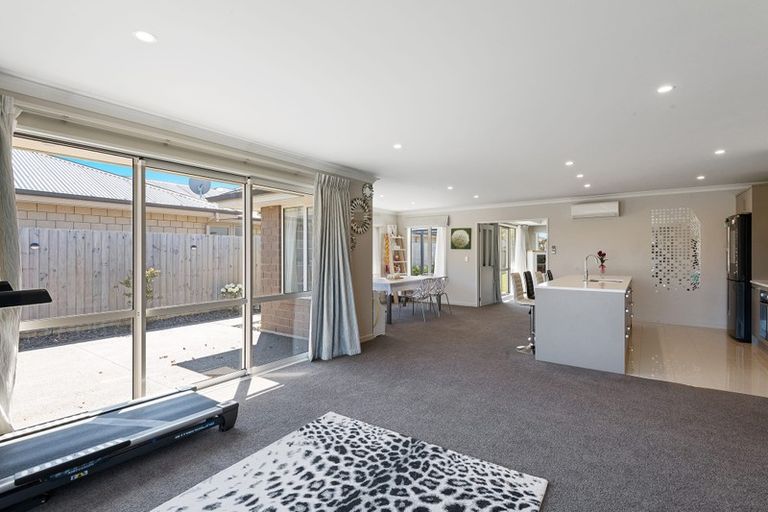 Photo of property in 36 Josephine Crescent, Aidanfield, Christchurch, 8025