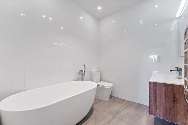 Photo of property in 89 Colombo Road, Waiuku, 2123