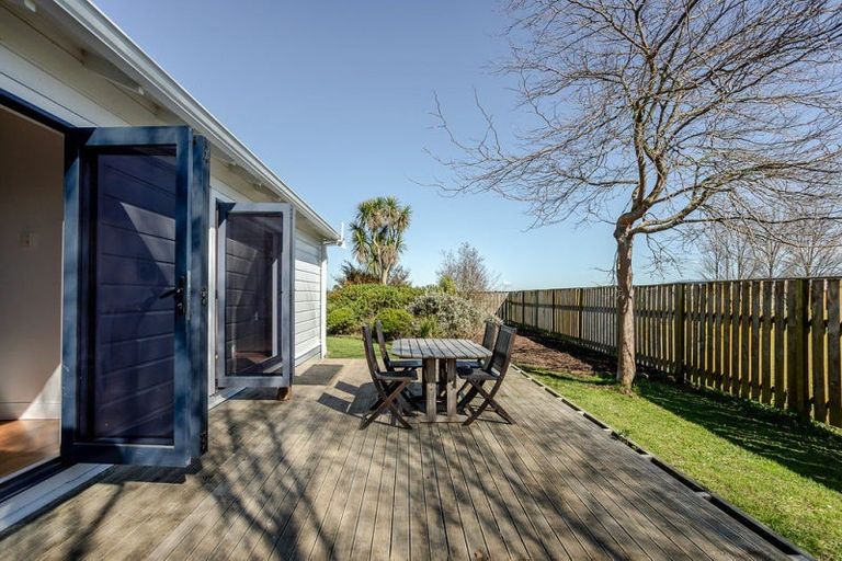 Photo of property in 114 Aerodrome Road, Dannevirke, 4972