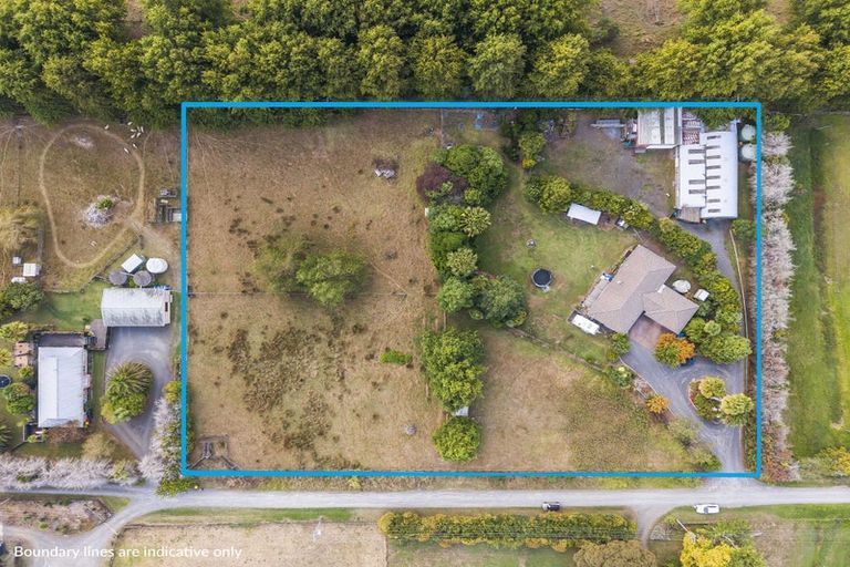 Photo of property in 34 Kath Henry Lane, Drury, 2113