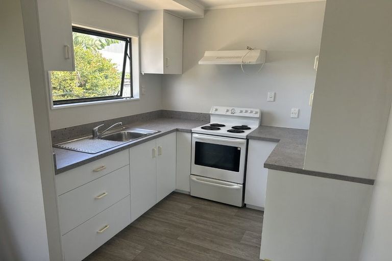 Photo of property in 2a Nukumea Common, Orewa, 0931