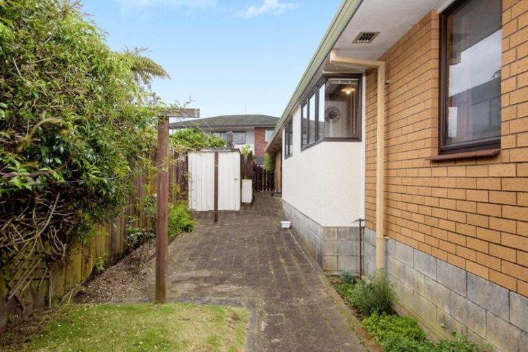 Photo of property in 26 Whitaker Street, Otumoetai, Tauranga, 3110