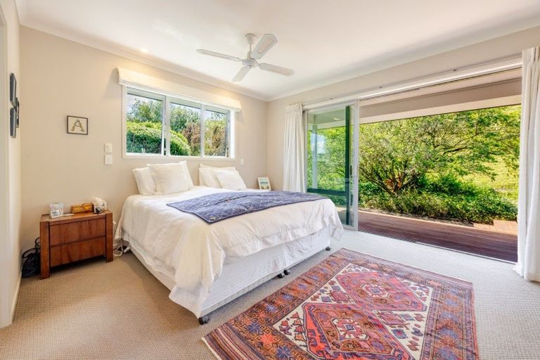 Photo of property in 1127 Pourerere Road, Omakere, Waipawa, 4271