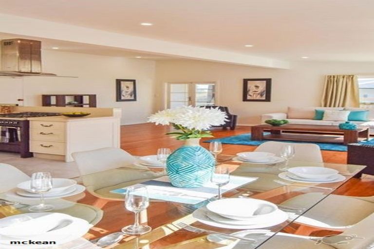 Photo of property in 46 Tairere Crescent, Rosehill, Papakura, 2113