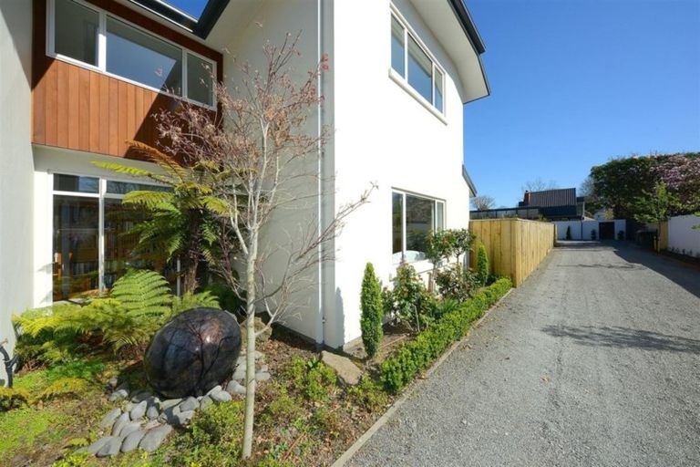 Photo of property in 15 Leinster Road, Merivale, Christchurch, 8014