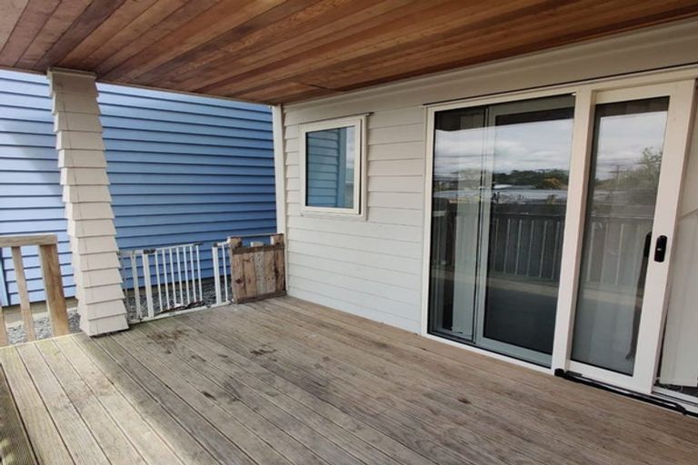 Photo of property in 10d Blossom Lane, Manurewa, Auckland, 2102