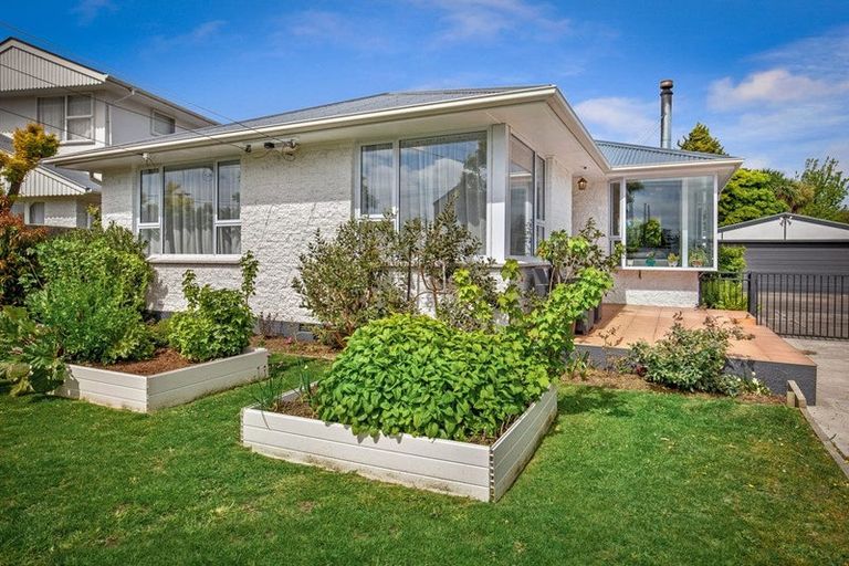 Photo of property in 52 Farrington Avenue, Bishopdale, Christchurch, 8053