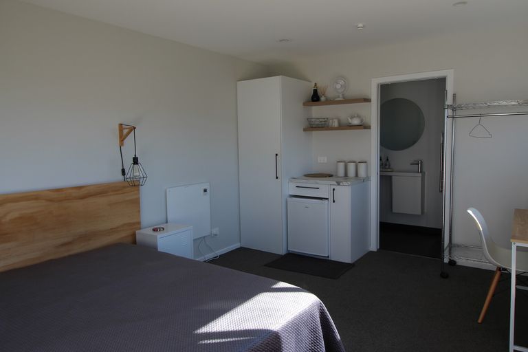 Photo of property in 20 Meyer Street, Alexandra, 9320