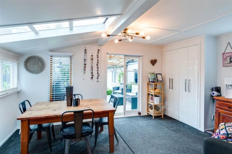 Photo of property in 4 Kuku Street, Te Awanga, 4102