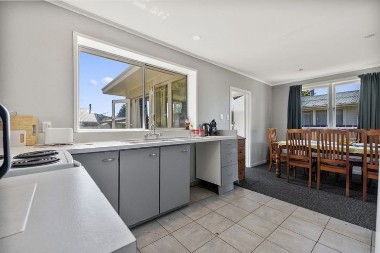 Photo of property in 93 Clayton Road, Mangakakahi, Rotorua, 3015