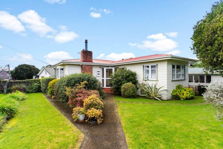 Photo of property in 40 Wedgwood Avenue, Mangere East, Auckland, 2024