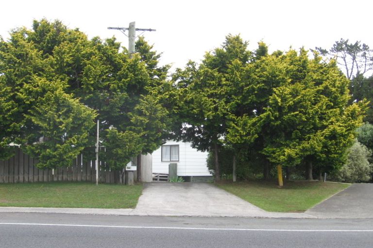 Photo of property in 373 Triangle Road, Henderson, Auckland, 0610