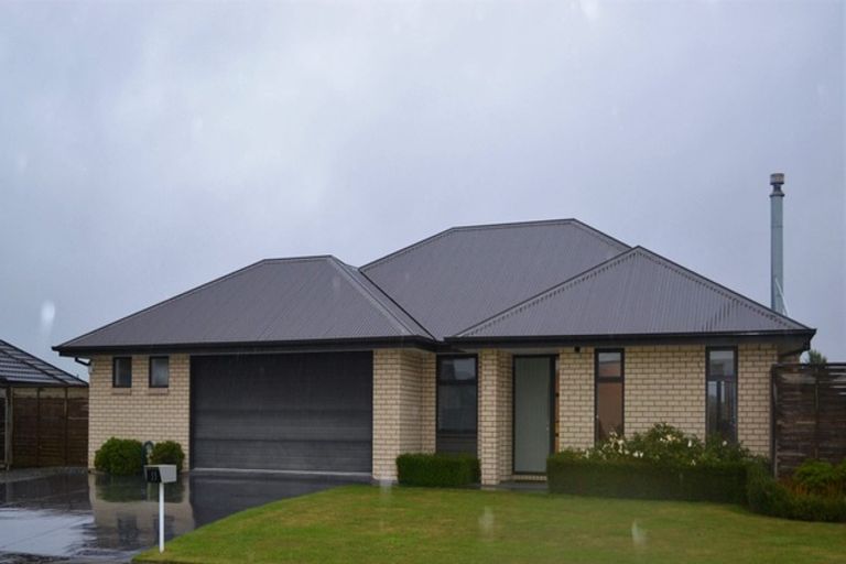 Photo of property in 33 Beaumont Drive, Rolleston, 7614