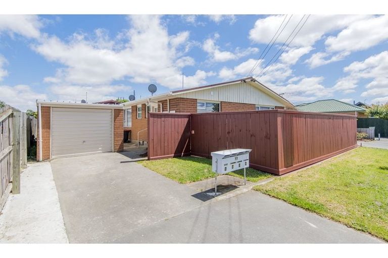 Photo of property in 1/11 Angela Street, Upper Riccarton, Christchurch, 8041