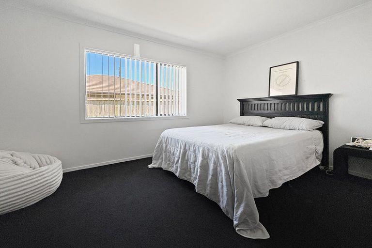 Photo of property in 25 Waikai Close, Ruakura, Hamilton, 3214