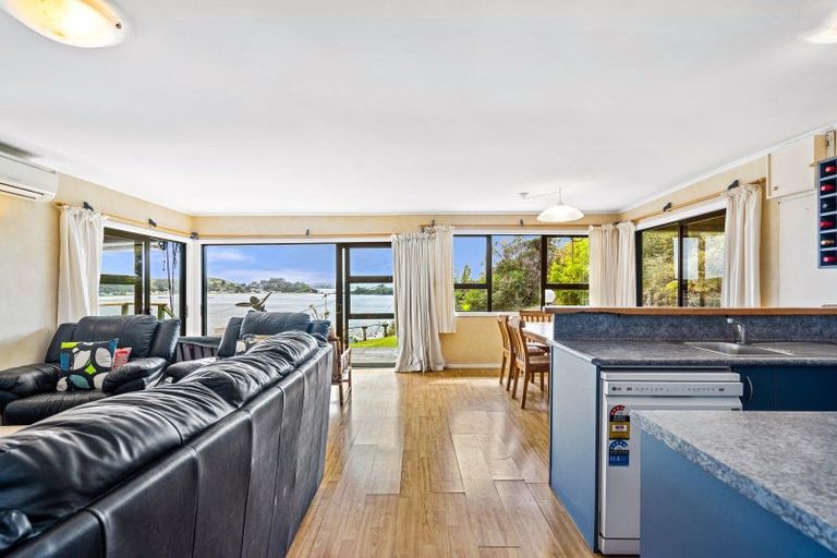 Photo of property in 94 Rapata Road, Oakura, Hikurangi, 0184