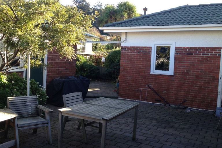 Photo of property in 31 Beach Street, Saint Clair, Dunedin, 9012