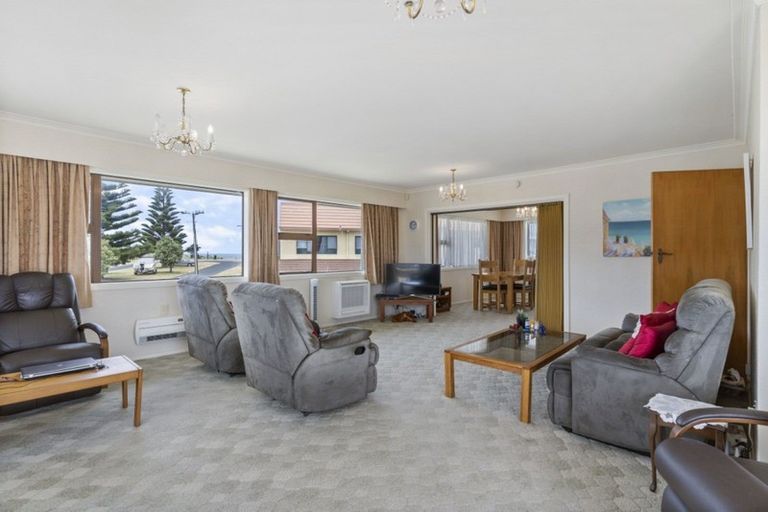 Photo of property in 906 Port Road, Whangamata, 3620