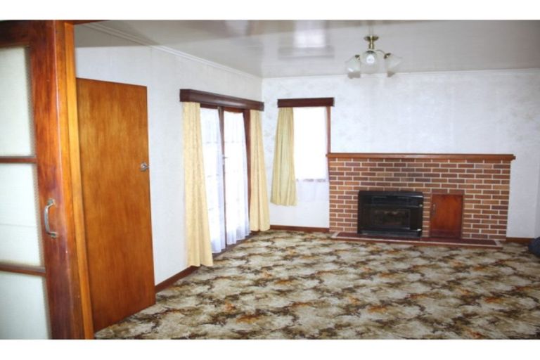 Photo of property in 25 Tui Crescent, Maunu, Whangarei, 0110