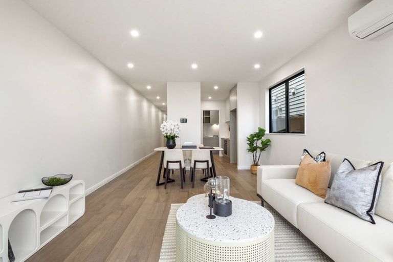 Photo of property in 20 Yellow Pear Lane, Karaka, 2578