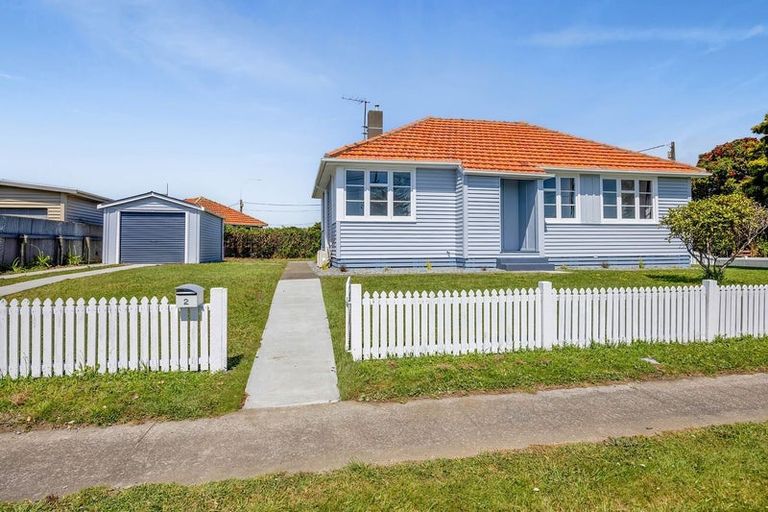 Photo of property in 2 Waihi Road, Hawera, 4610