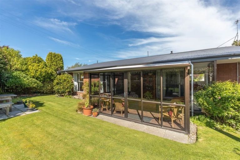 Photo of property in 43 Osborne Road, Amberley, 7410