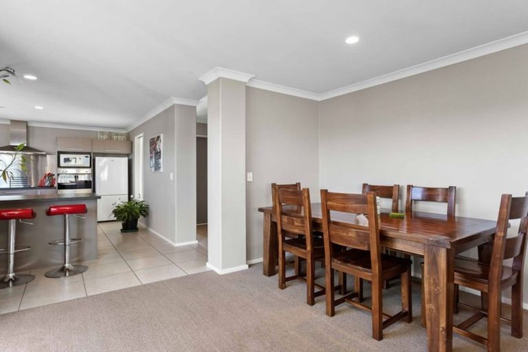 Photo of property in 157a Wainoni Road, Avondale, Christchurch, 8061