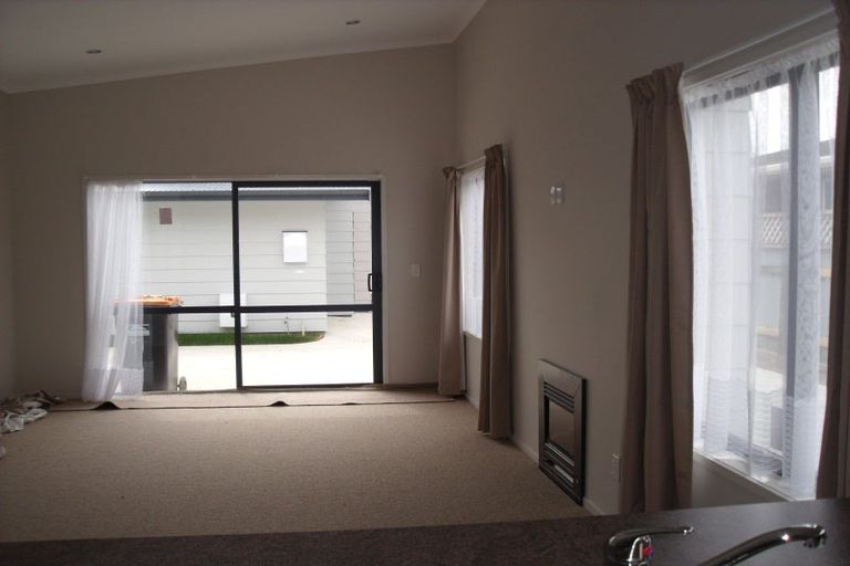 Photo of property in 23 Dahlia Street, Palmerston North, 4410