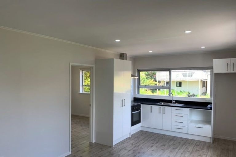 Photo of property in 3/44 Sunnyside Road, Sunnyvale, Auckland, 0612