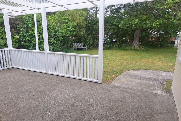 Photo of property in 5 Birch Grove, Pinehaven, Upper Hutt, 5019