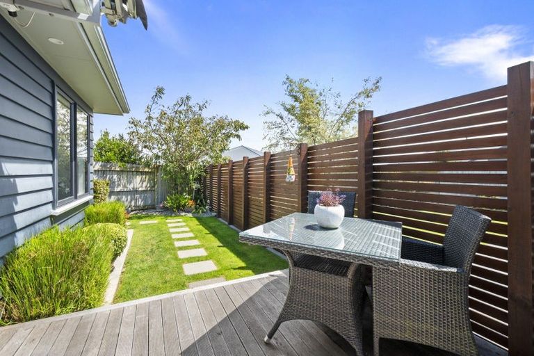 Photo of property in 9 Saint Heliers Grove, Fitzherbert, Palmerston North, 4410