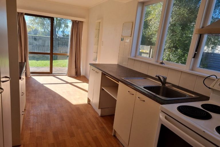 Photo of property in 5 Scott Avenue, Owhata, Rotorua, 3010