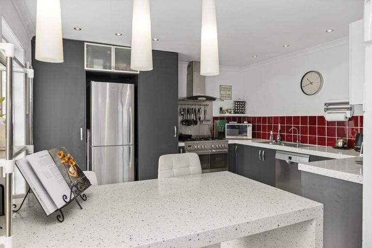 Photo of property in 53 Robinson Street, Cambridge, 3434