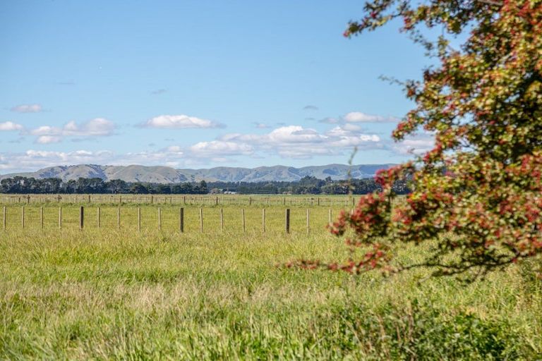 Photo of property in 357a Kahutara Road, Kahutara, 5771